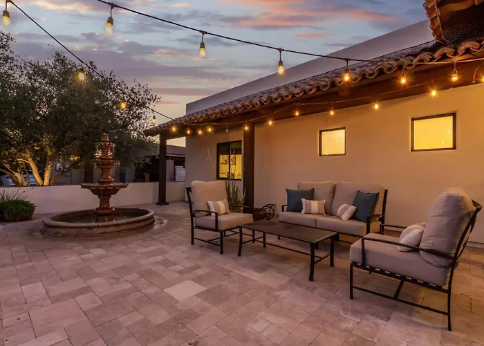 Charming Desert & Casitas With Sportcourt & Pool