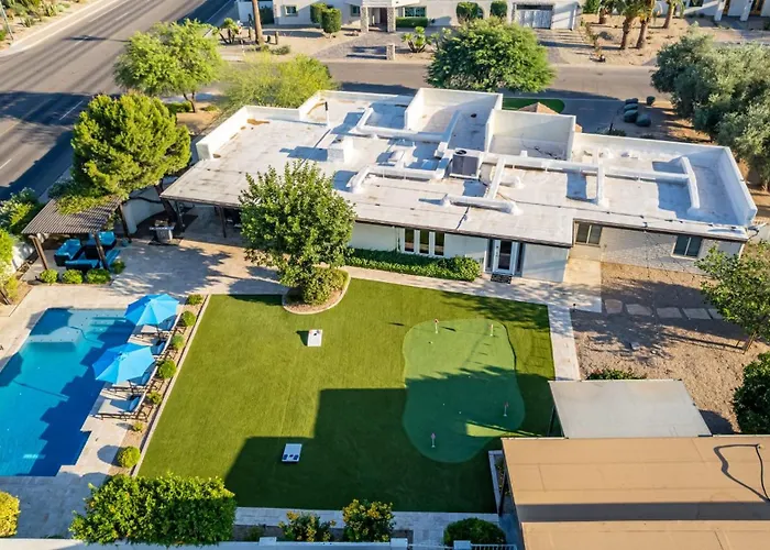 Charming Desert & Casitas With Sportcourt & Pool Phoenix