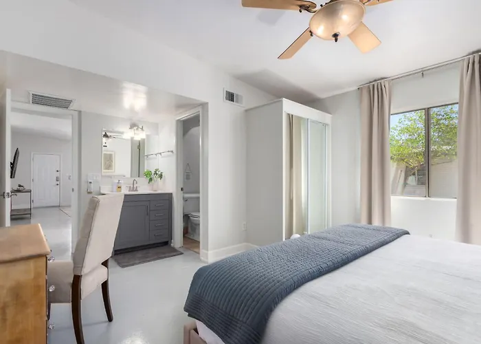 Charming Desert & Casitas With Sportcourt & Pool Ferienhaus *